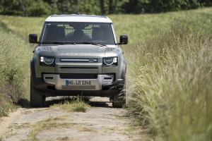 Land Rover Defender 110 D240 S Urban Pack 2020 года  (WW)